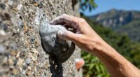 build enduring climbing strength