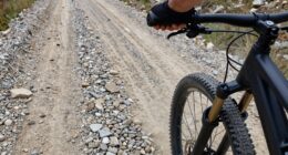 navigate gravel roads smoothly