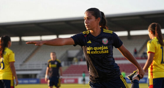Ecuador to Face Mexico Despite Delayed Arrival