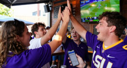 Spread: LSU (-2.5)