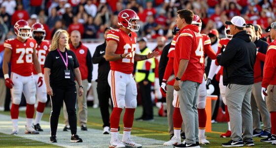 ‘A Screaming Match’ — NFL Reporter Details Chiefs Superstar’s Heated Exchange With Coach During Win Vs. Chargers